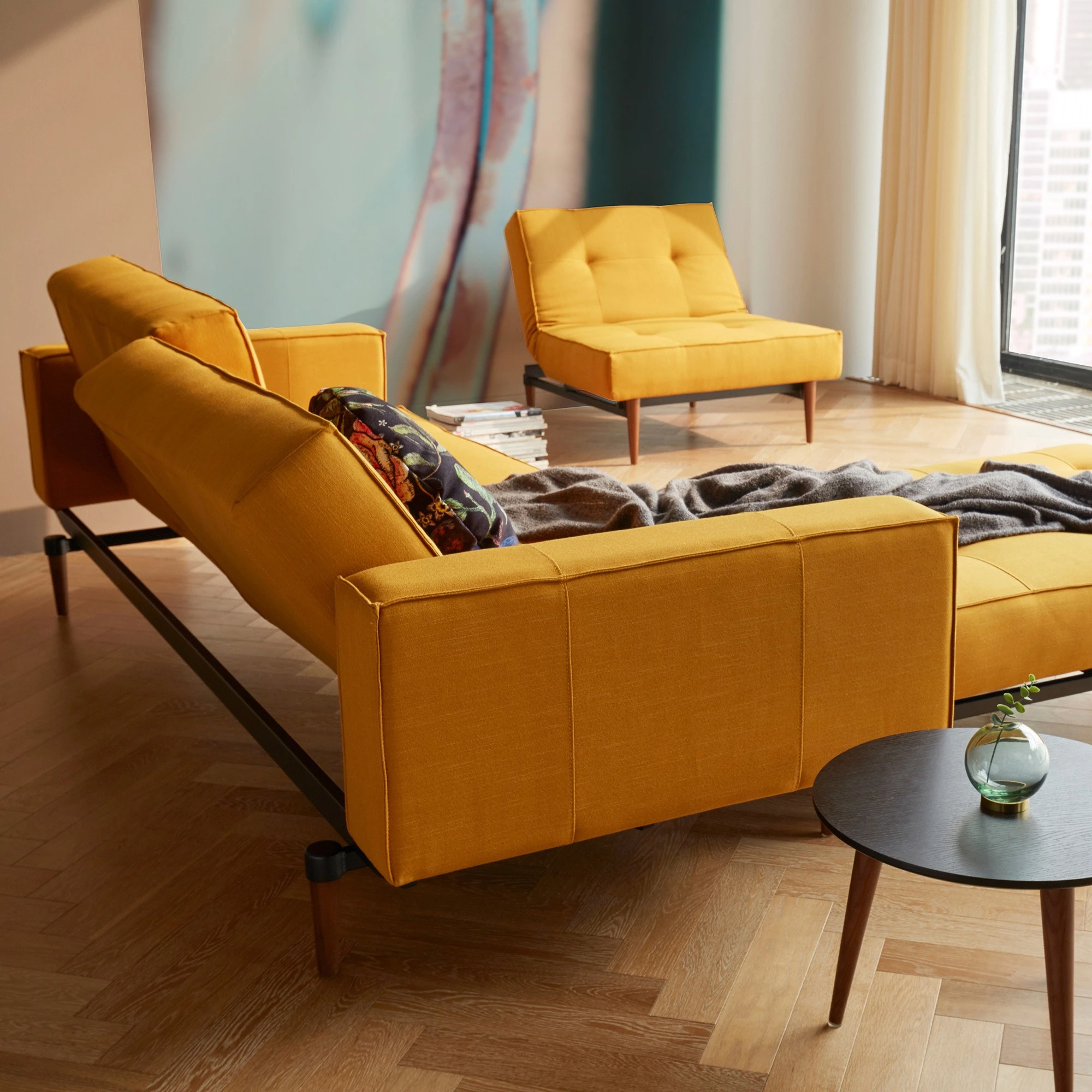 Innovation Splitback Styletto Schlafsofa Mit Armlehnen Holz Dunkel - Image 4